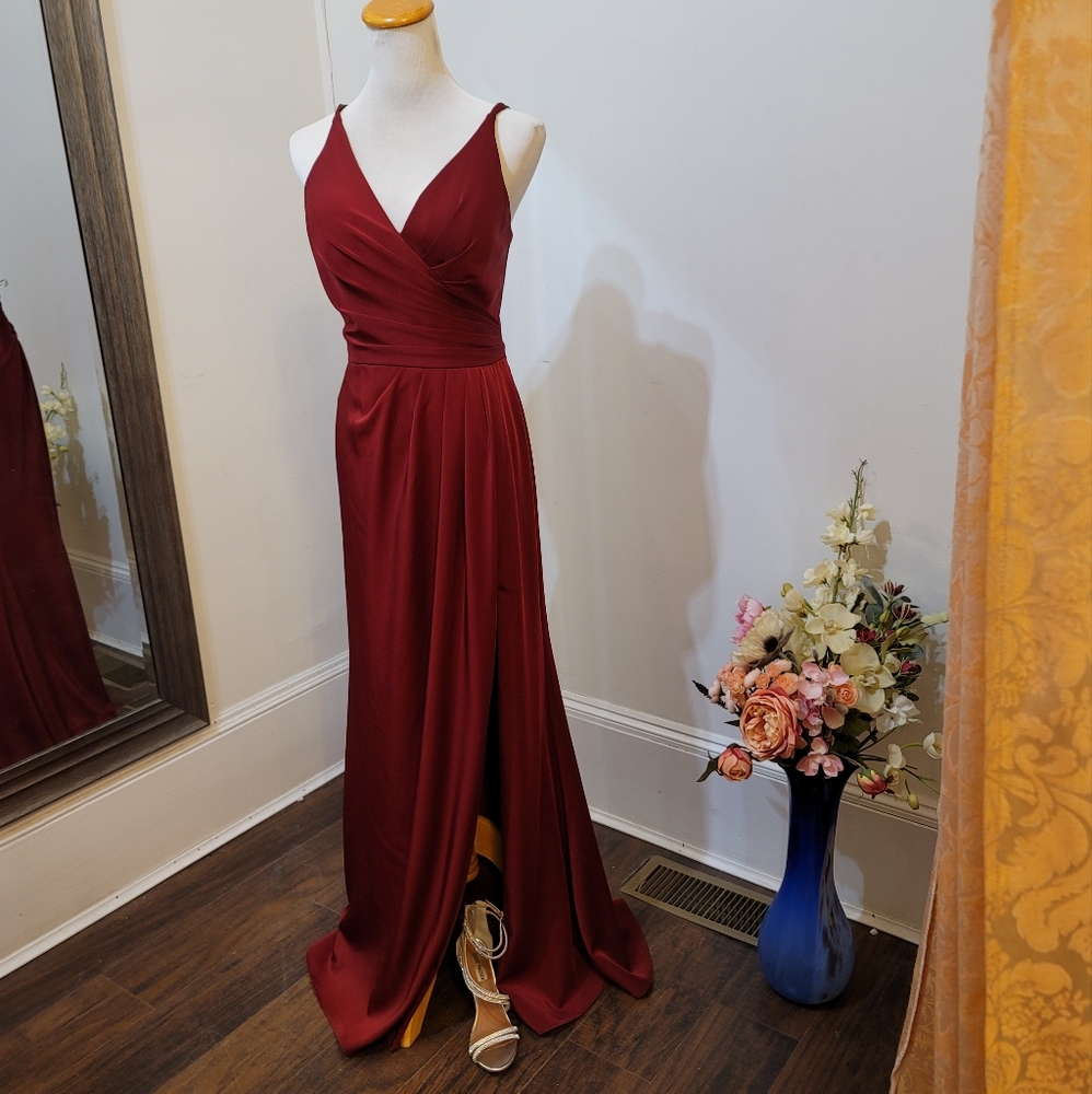 Prom, special occasion gala gown